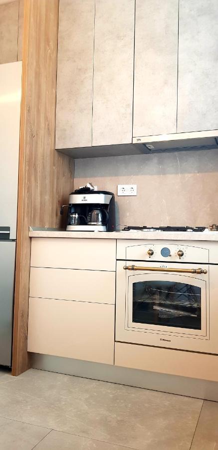 Savas Cosmopolit Brasov Magnoliaアパートメント エクステリア 写真